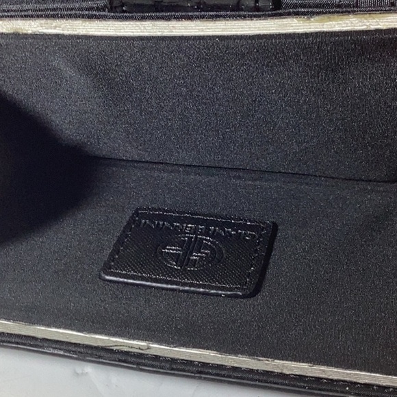 Framed Indexer Leather Wallet - Picture 4 of 6